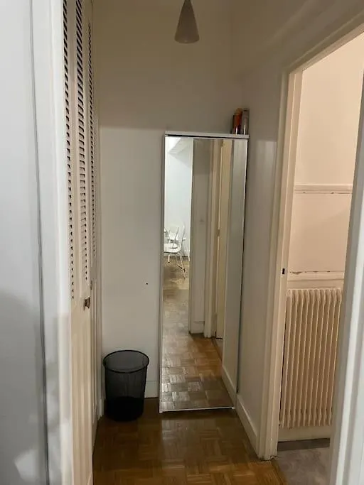 2 Pieces Paris Centre Apartment